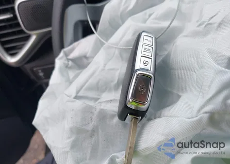 2021 Kia Soul Lx z USA, uszkodzony, nr VIN KNDJ23AU4M7759782